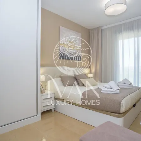 Apartment Casa Isabella Ivan Luxury Homes 6ªplta Norte 1ªlinea
